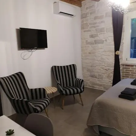 Studio Apartman Filip Apartament *